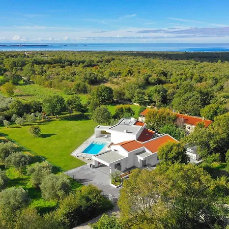 Brioli Villa